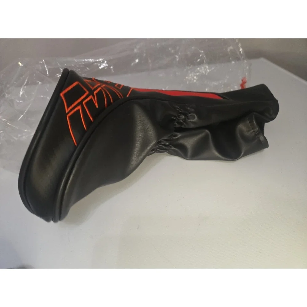 NEW Taylor Made M6 Driver Headcover OEM Golf Club Wood Cover Black Red 460cc